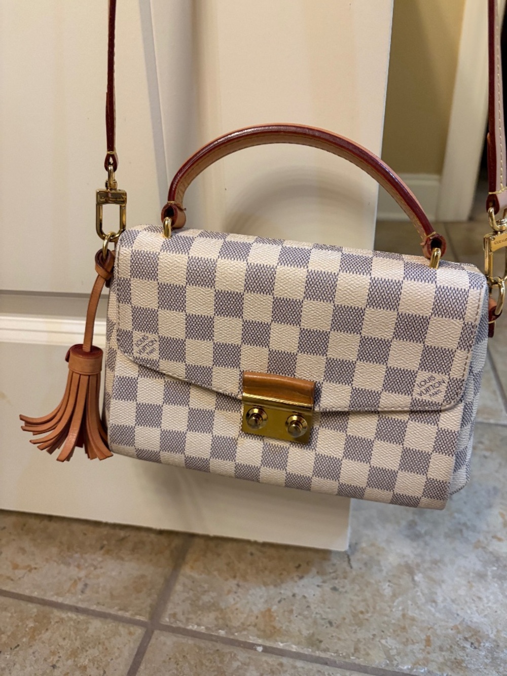 Authentic Louis Vuitton rosette handbag damier